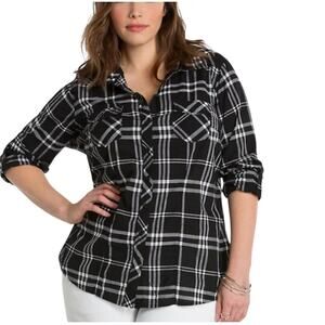 Black and White Plaid Button-Up Shirt - Women